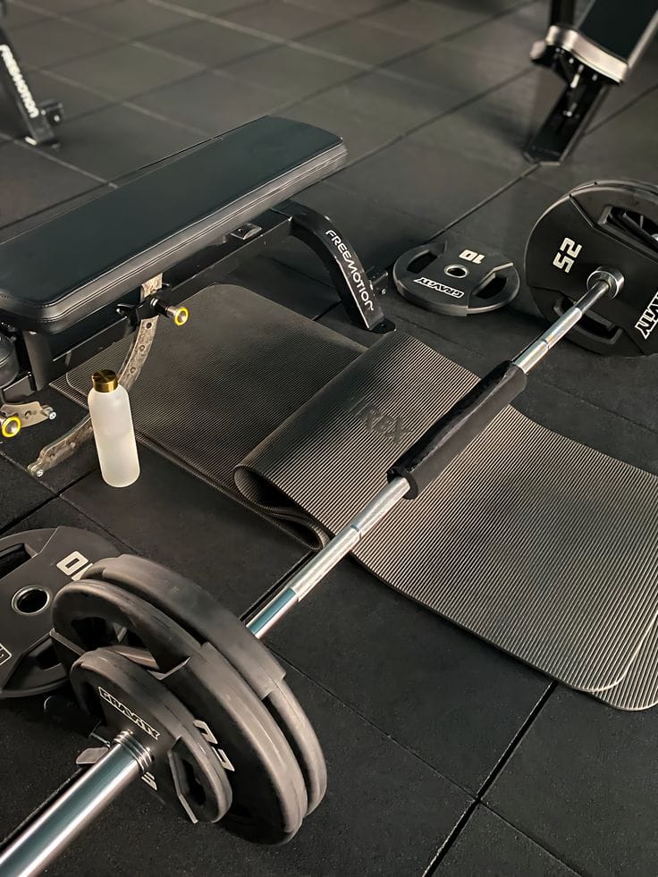 Burning Fat Gym - The woman's guide to building strong, lean and sexy body 5 Woman dry brushing legs in upward strokes for lymphatic drainage and smooth skin — dry brushing benefits body