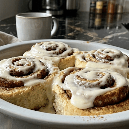 3 Keto Recipes You Need This Week: Cinnamon Rolls, Blueberry Muffins & Shrimp Pasta